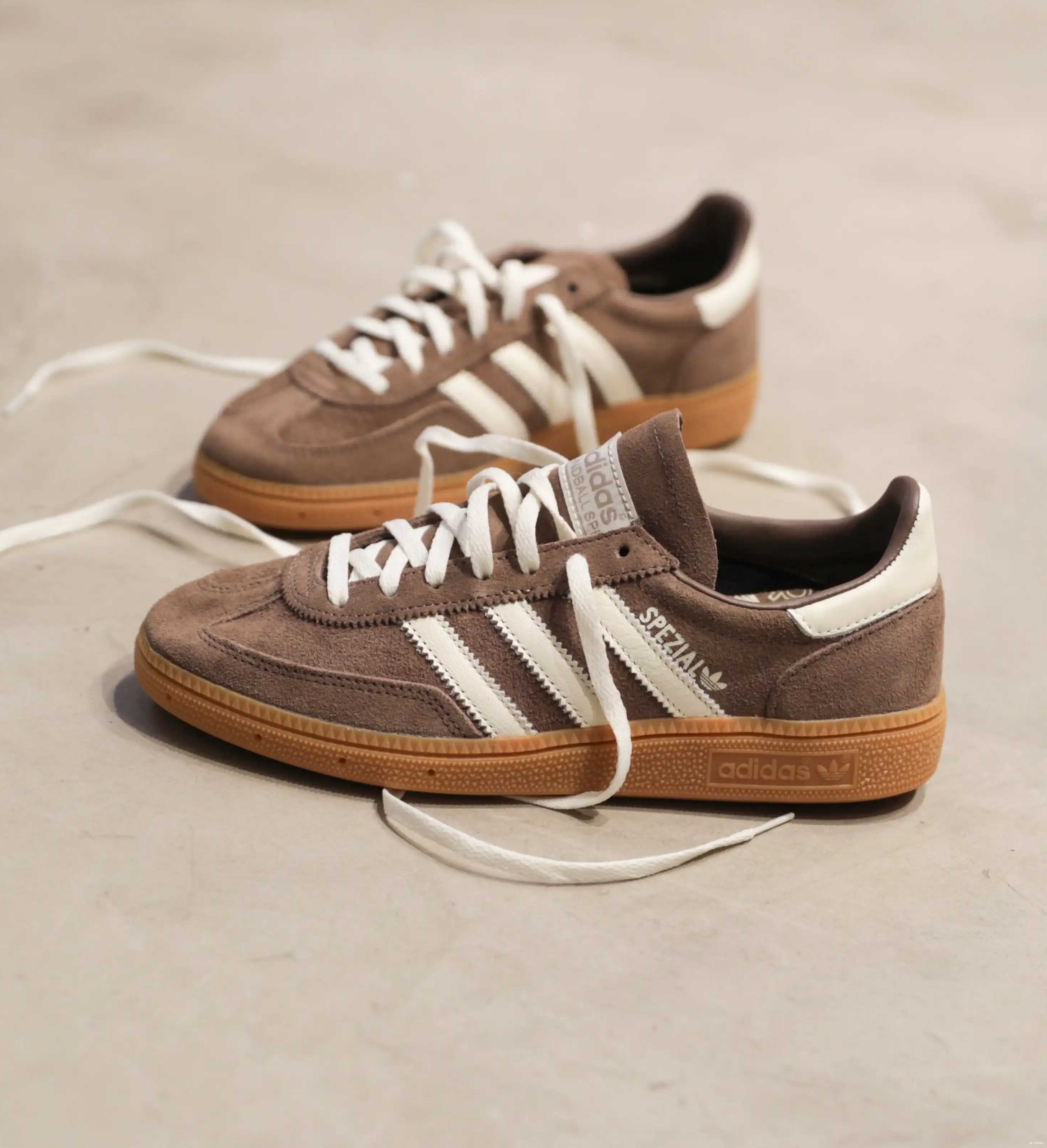Spezial Earth Gum Strata Handball adidas W 0630